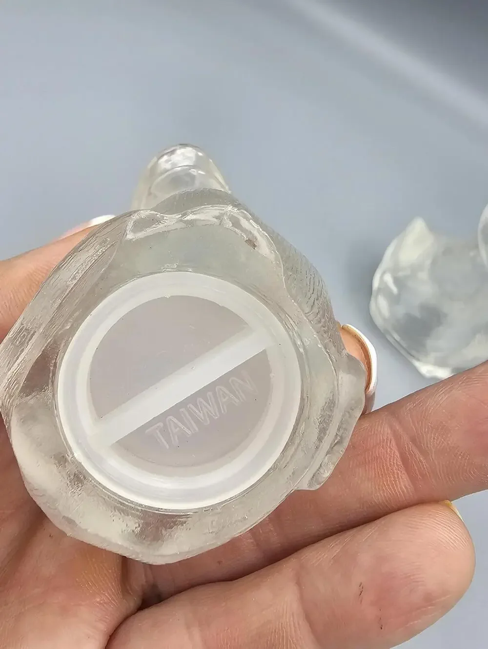 Pair of Vintage Clear  Duck salt and pepper shakers from Taiwan
